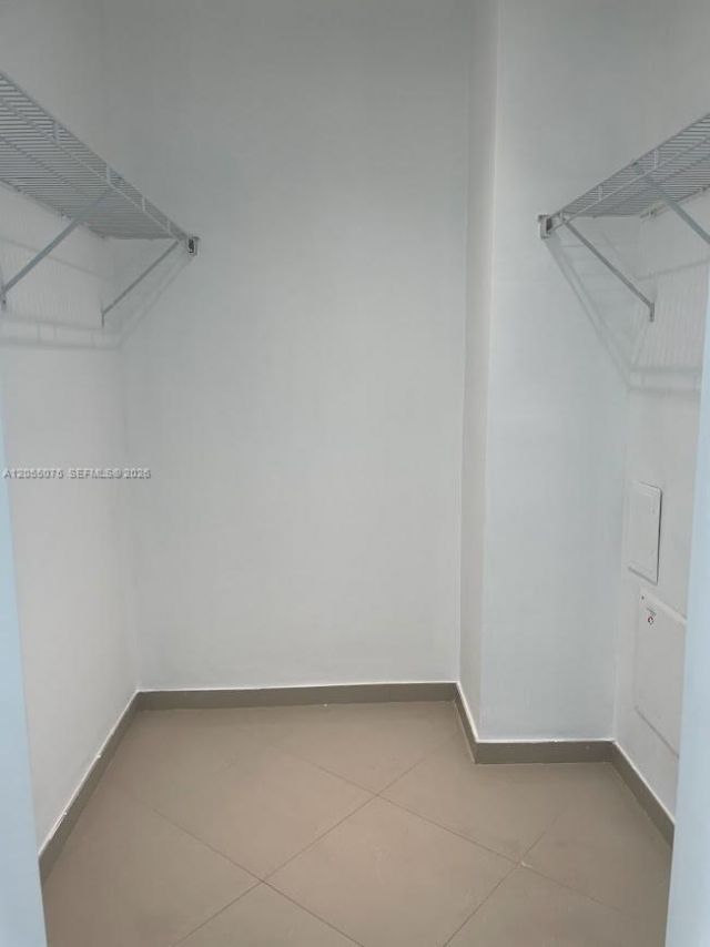 601 NE 36th St , Unit 1205, Miami, FL 33137 Photo