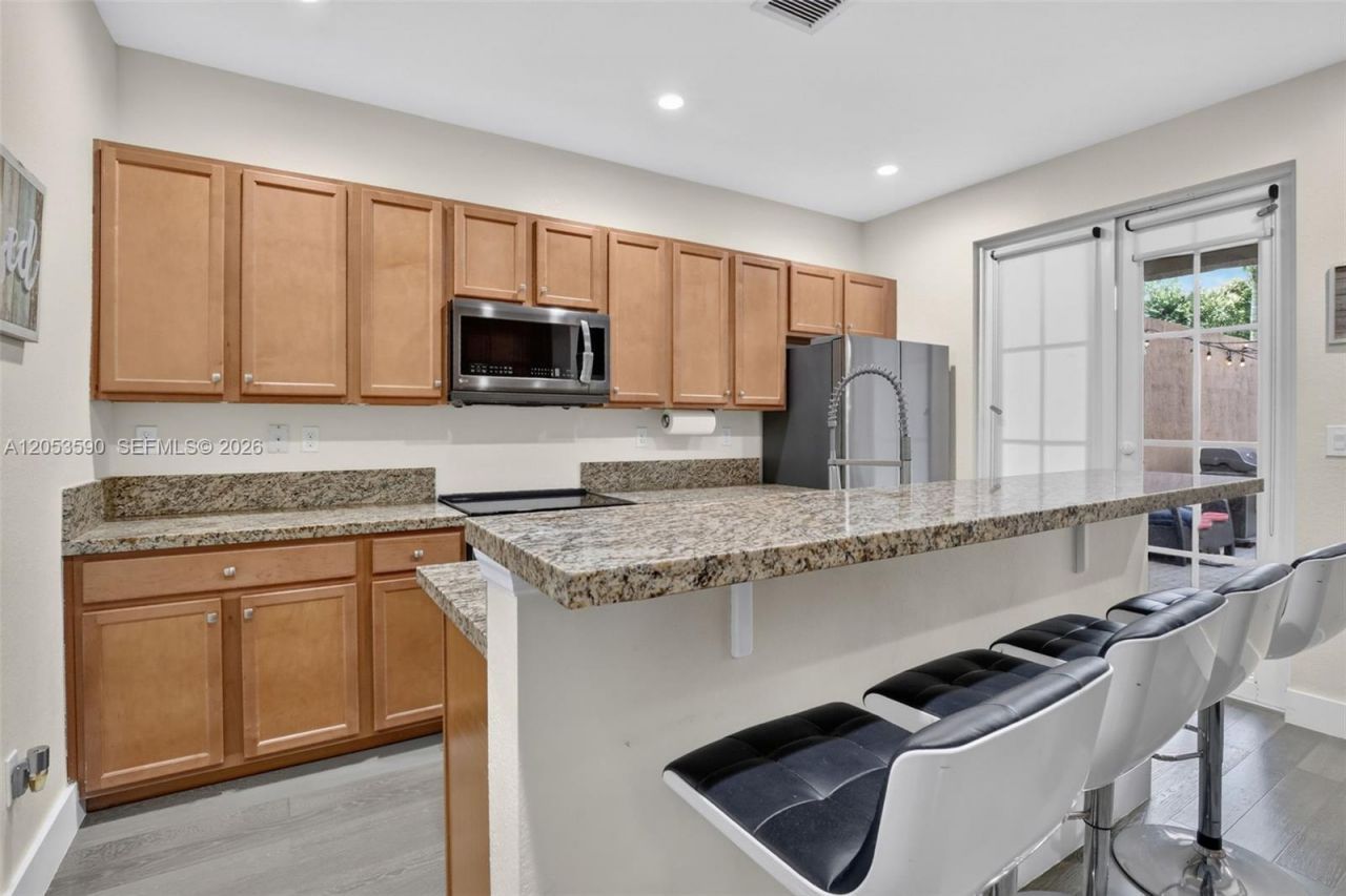 14633 SW 13th St , Pembroke Pines, FL 33027 Photo