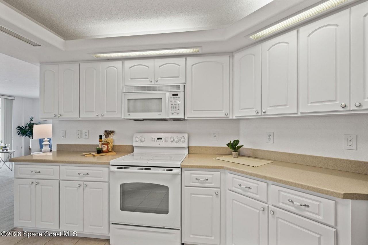 820 Del Rio Way, Unit 504, Merritt Island, FL 32953 Photo