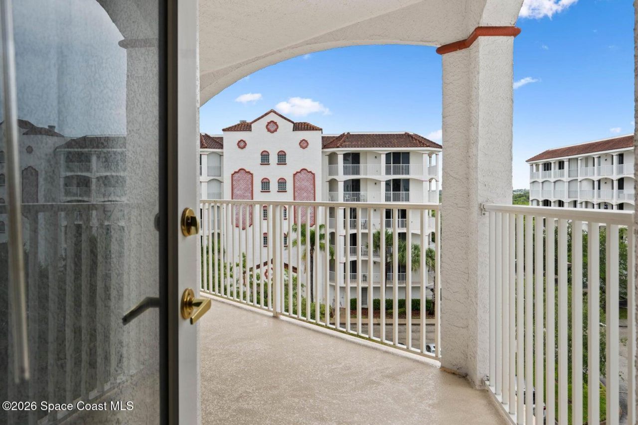 820 Del Rio Way, Unit 504, Merritt Island, FL 32953 Photo