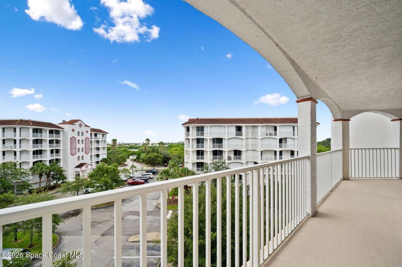 820 Del Rio Way, Unit 504, Merritt Island, FL 32953 Photo