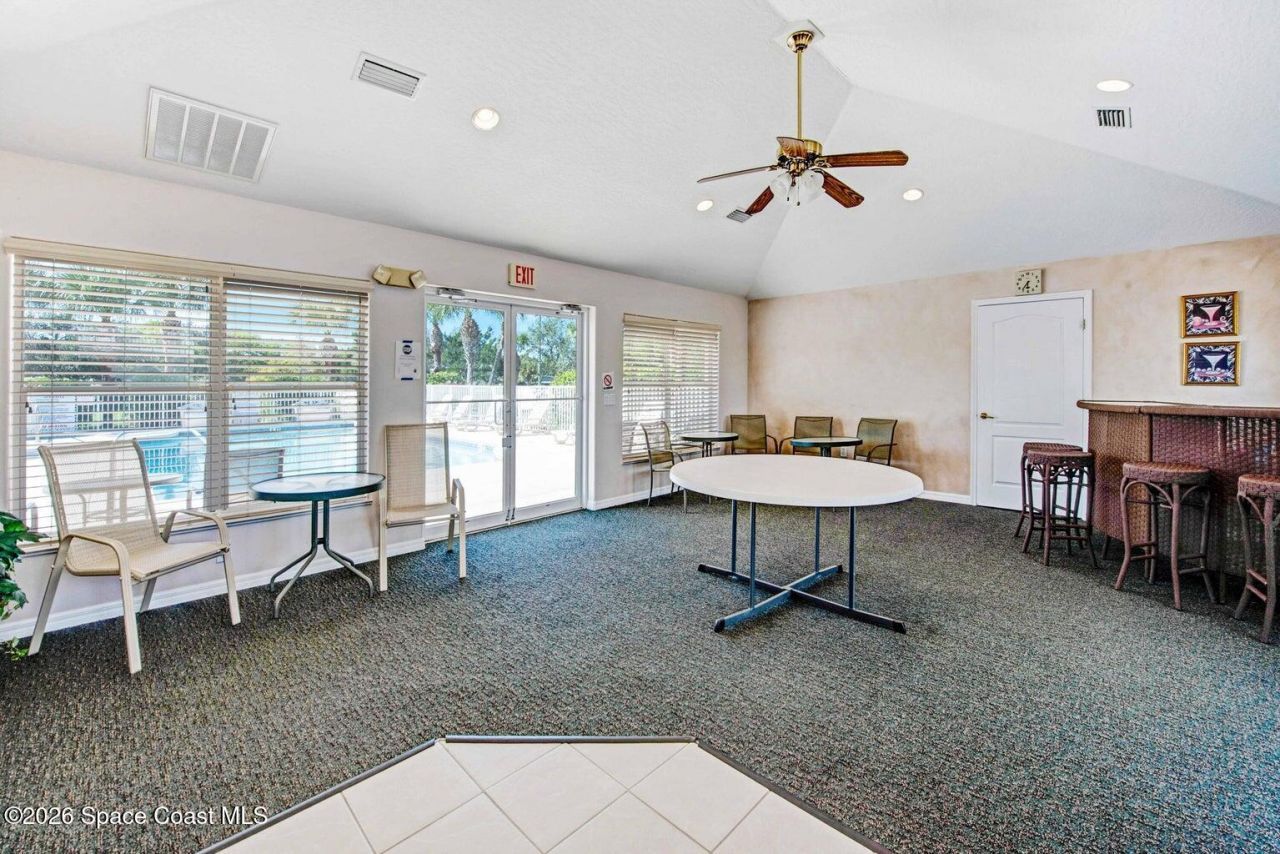820 Del Rio Way, Unit 504, Merritt Island, FL 32953 Photo