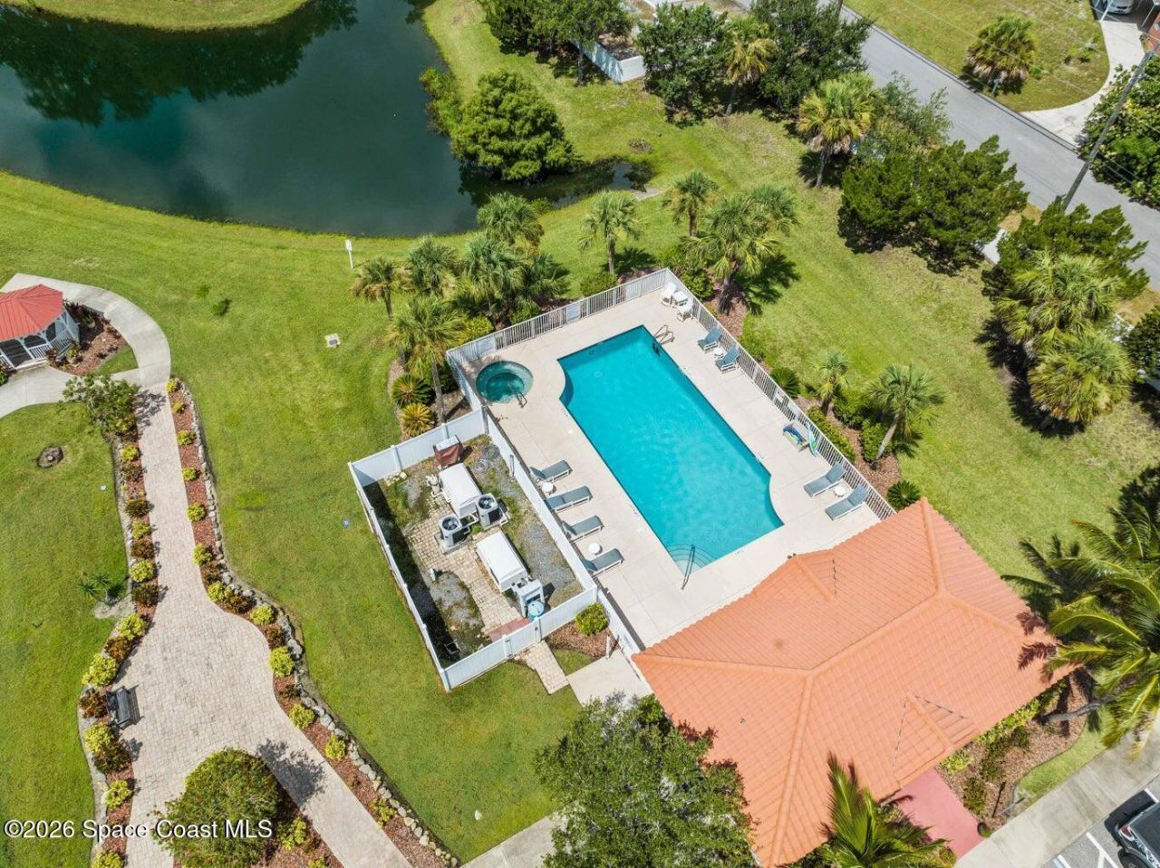 820 Del Rio Way, Unit 504, Merritt Island, FL 32953 Photo