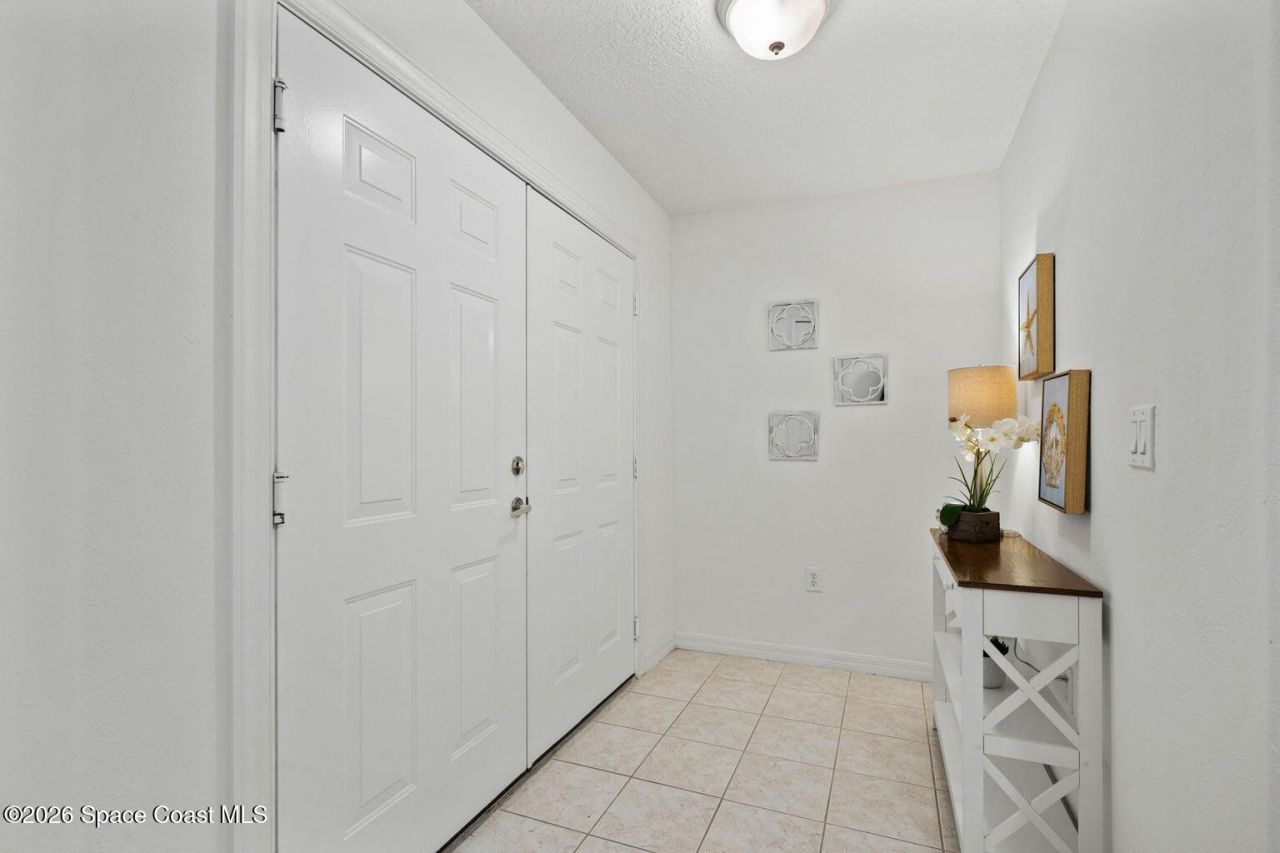 820 Del Rio Way, Unit 504, Merritt Island, FL 32953 Photo