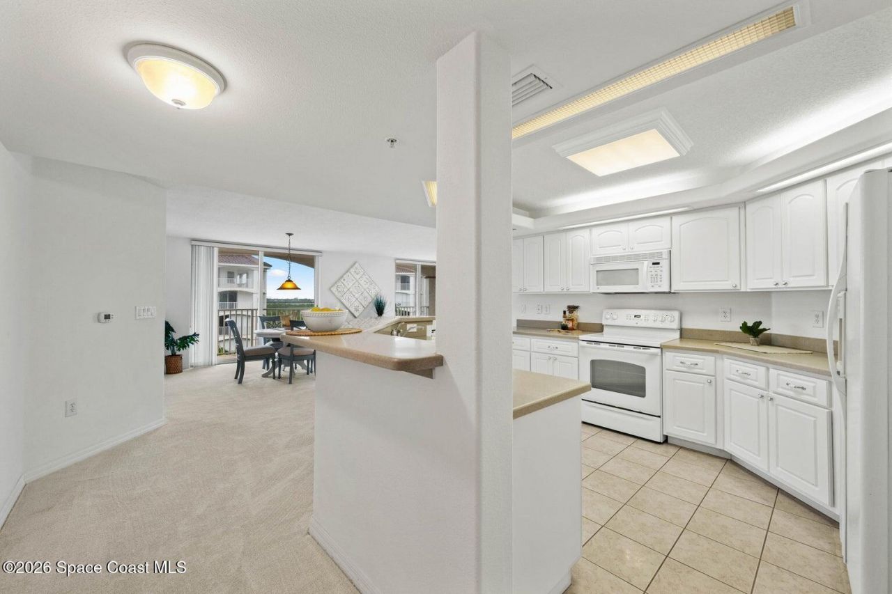 820 Del Rio Way, Unit 504, Merritt Island, FL 32953 Photo