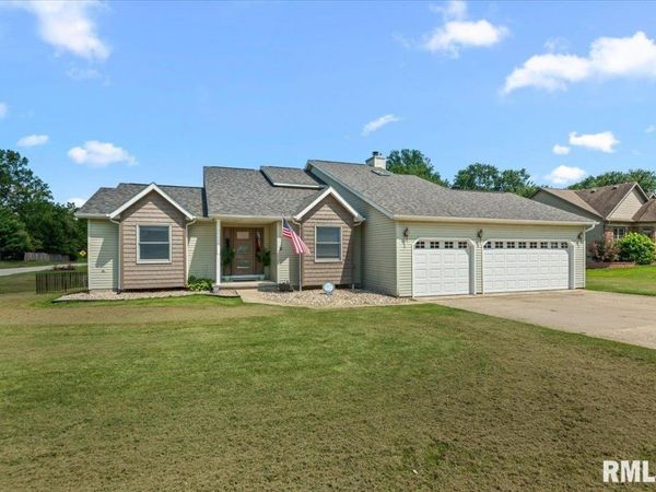 680 Stardust Drive, Sherman, IL 62684