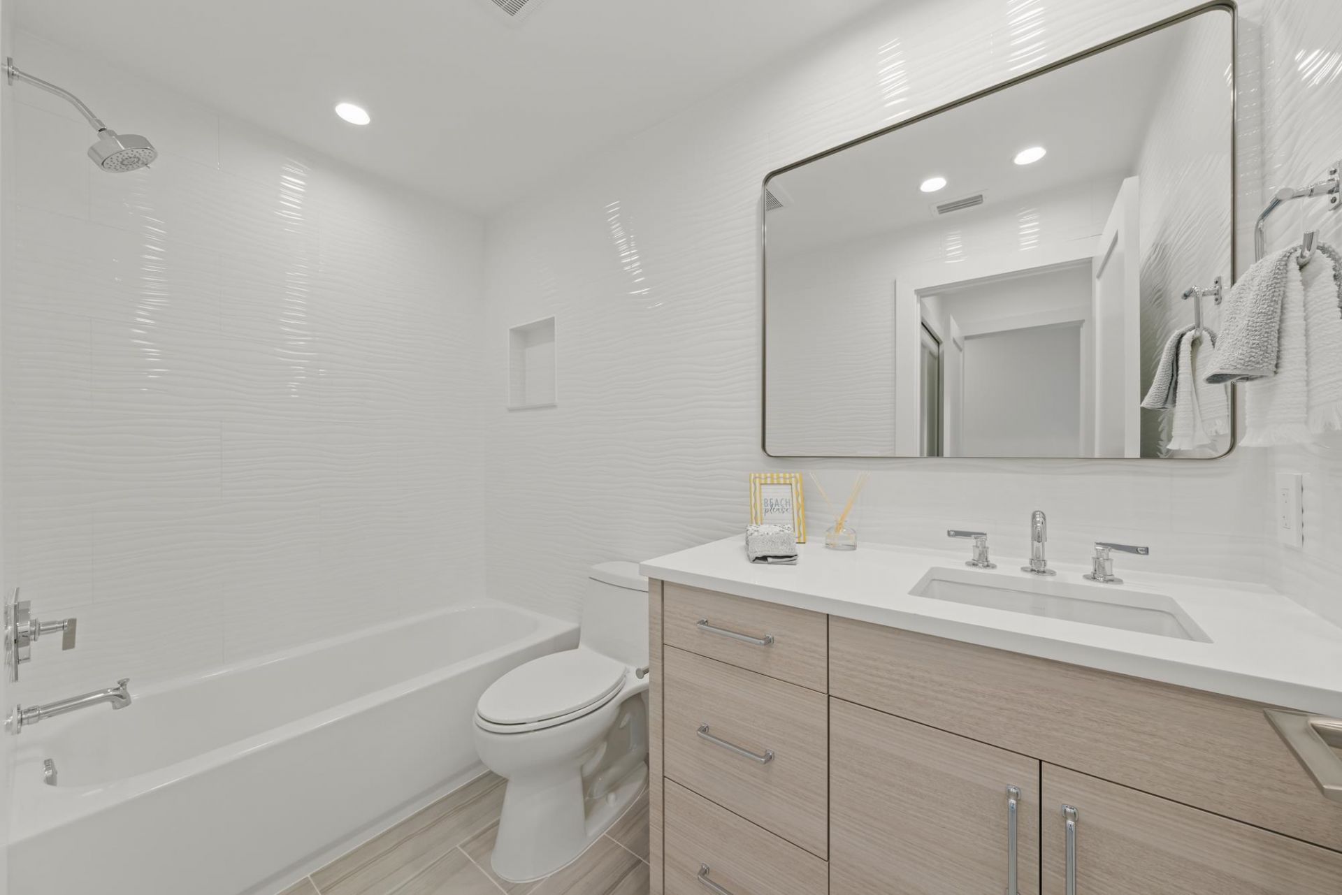 25 Beach Homes, Unit ., Captiva, FL 33924 Photo