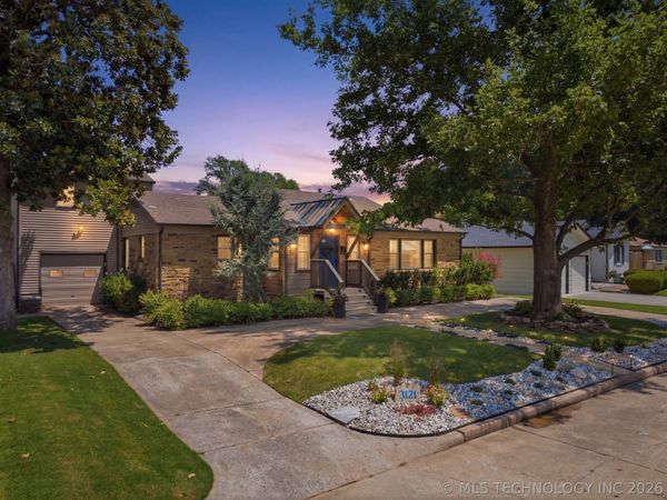 3121 S Boston Court , Tulsa, OK 74105