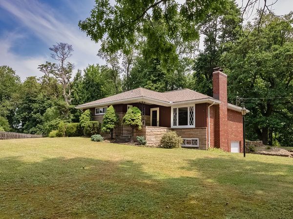 164 Dwellington Drive, Valencia, PA 16059
