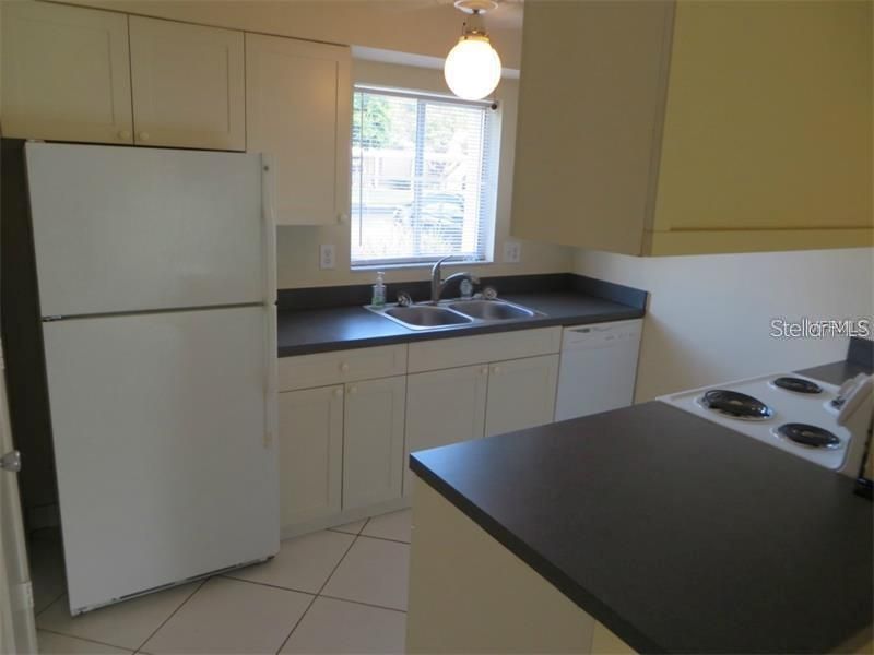 2745 Hidden Lake Boulevard, Unit D, Sarasota, FL 34237 Photo