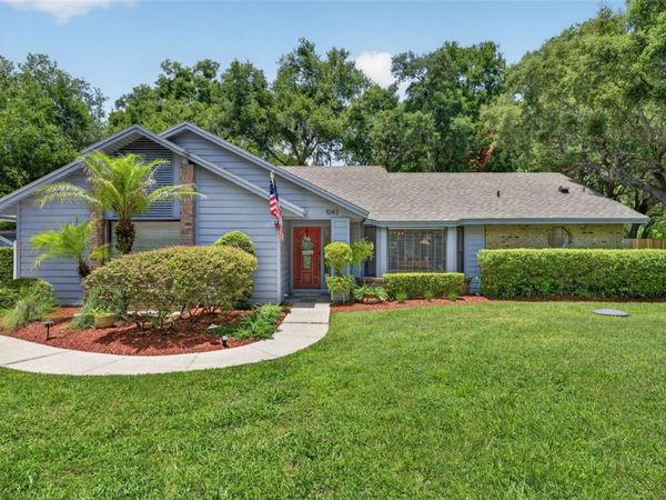 1043 LAKESIDE DRIVE, APOPKA, FL 32712