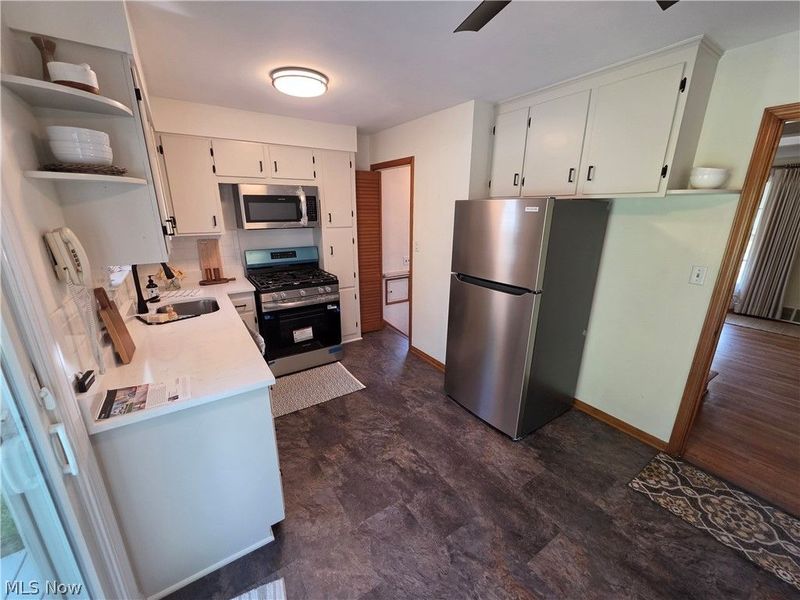 5093 Nan Linn Drive, Willoughby, OH 44094 Photo 16