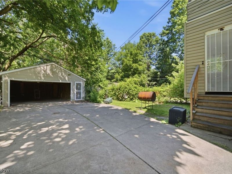 3040 E 126th Street, Cleveland, OH 44120 Photo 6