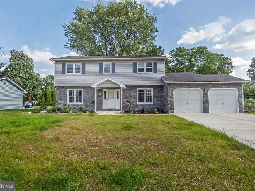 1105 Brentwood Avenue, Bethlehem, PA 18017 Main Photo