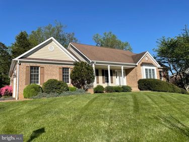 41 MENLOUGH DRIVE , WARRENTON, VA 20186