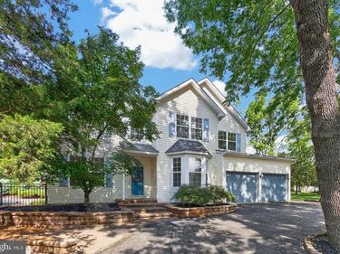 1341 MEADOWVIEW DRIVE, POTTSTOWN, PA 19464