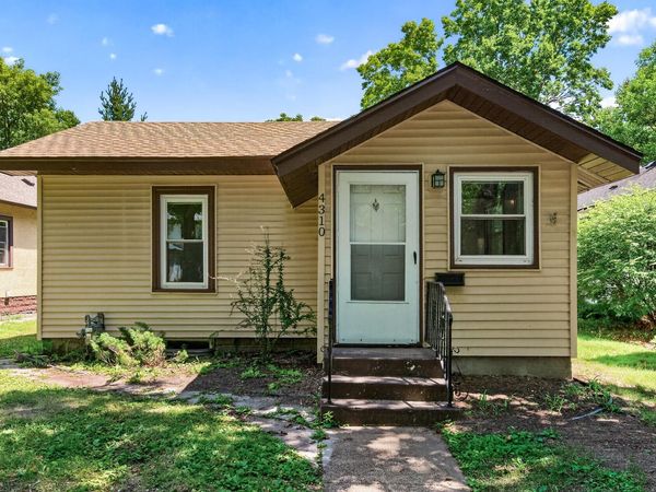 4310 James Avenue N, Minneapolis, MN 55412