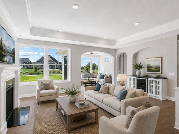 48 Spring Farm Road, North Oaks, MN 55127