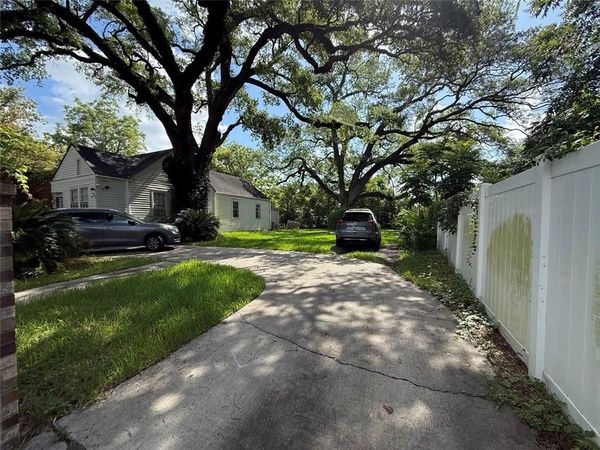 3425 LIVE OAK Place , New Orleans, LA 70122