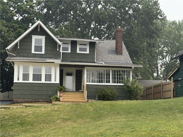 1552 Parkway Boulevard , Alliance, OH 44601
