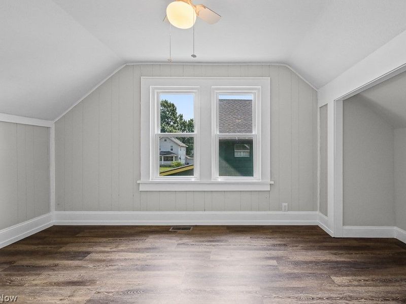 1552 Parkway Boulevard, Alliance, OH 44601 Photo 26