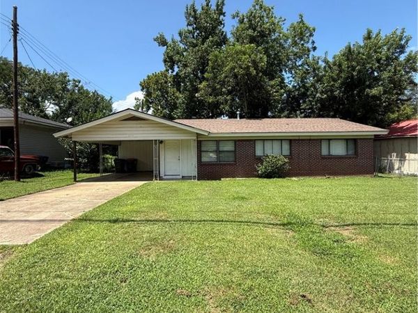 504 W 19th Street , Russellville, AR 72801