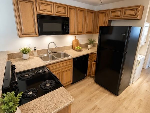 1467 Lorilyn Avenue, Unit 4, Las Vegas, NV 89119