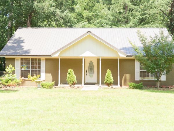 49 S Chinkapin Drive, Pangburn, AR 72121