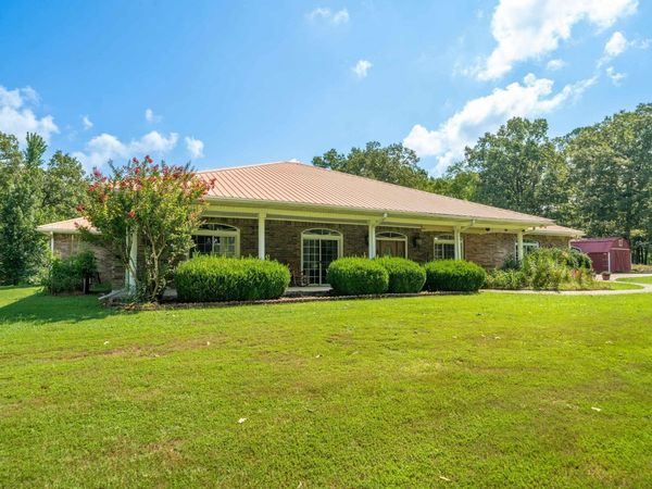1022 Old Military, Arkadelphia, AR 71923
