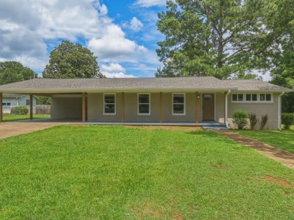 317 Columbus Ave, Florence, AL 35630
