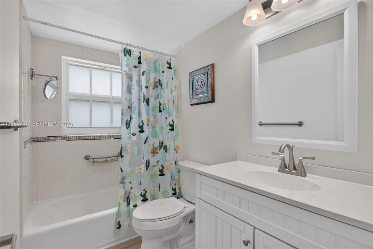 708 SE 7th Ave , Unit 8, Pompano Beach, FL 33060 Photo
