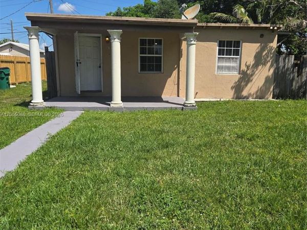 1831 Rutland St , Opa-Locka, FL 33054
