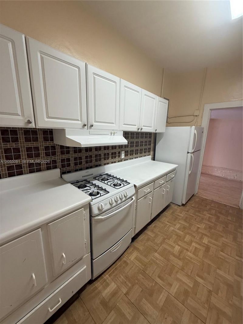 3747 Sheridan Ave , Miami Beach, FL 33140 Photo