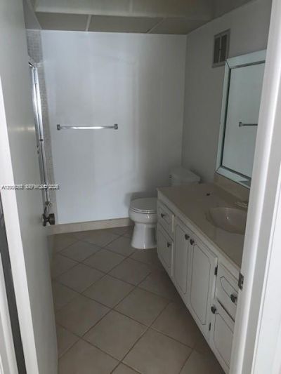 303 Racquet Club Rd, Unit 206, Weston, FL 33326 Photo