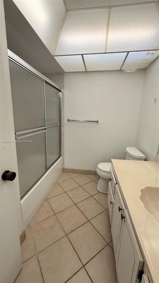 303 Racquet Club Rd, Unit 206, Weston, FL 33326 Photo