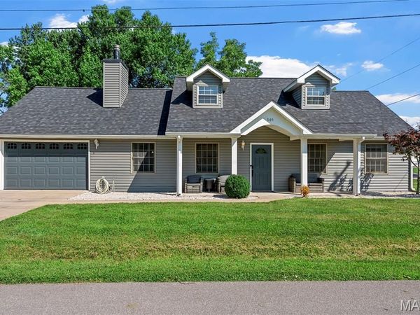 501 W 7th Street , Montgomery City, MO 63361