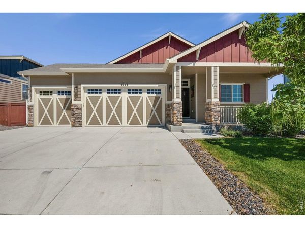 2177 Beehive Ct, Windsor, CO 80550
