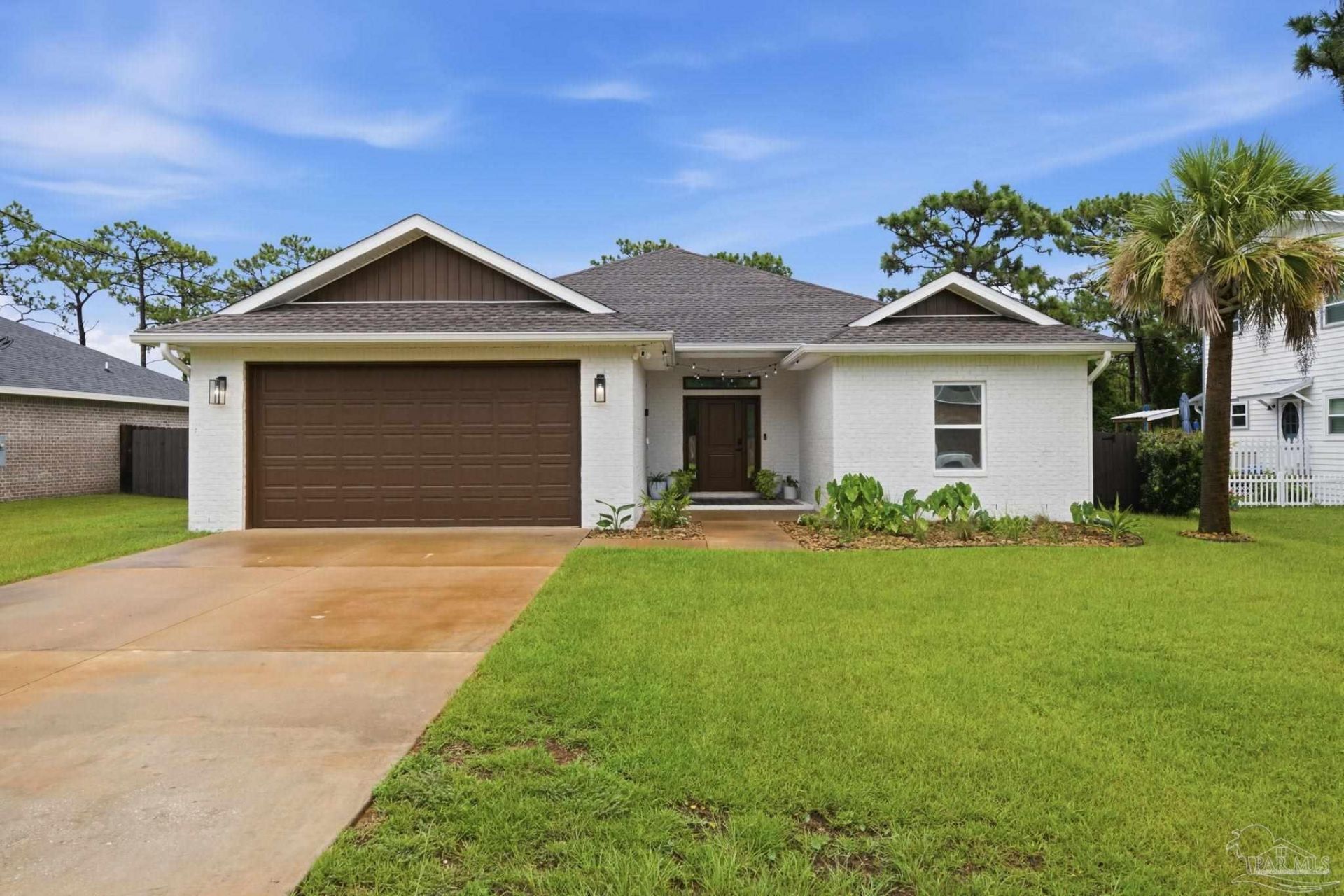 1602 Ponderosa Dr, Gulf Breeze, FL 32563 Main Photo
