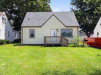916 N Sangamon Avenue, Gibson City, IL 60936 primary photo