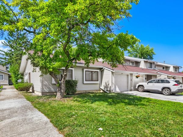 2271 Windsor Lane, Country Club Hills, IL 60478