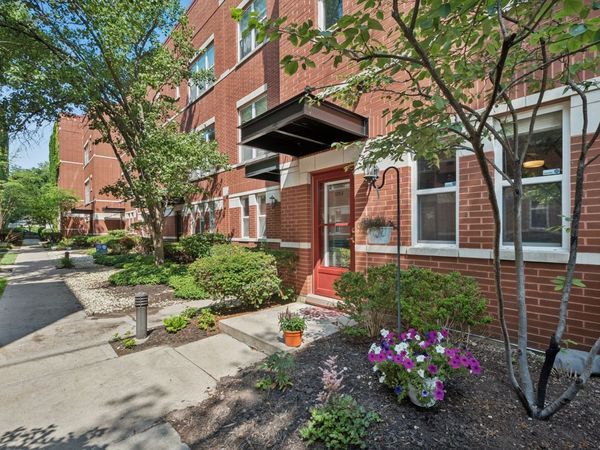 525 Chicago Avenue, Unit I, Evanston, IL 60202