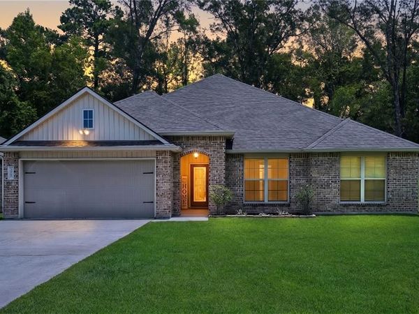 75768 RICKELIN Drive, Covington, LA 70435