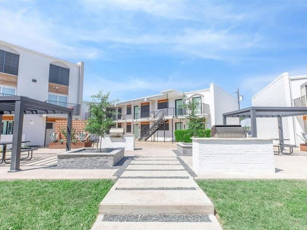 7200 Duval ST , Unit 01-108, Austin, TX 78752