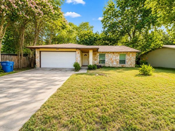 5802 Brook Valley DR , Austin, TX 78724