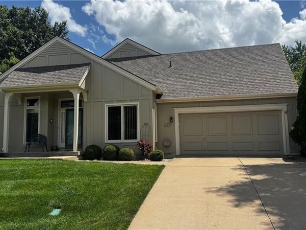 6607 W 125th Terrace, Overland Park, KS 66209