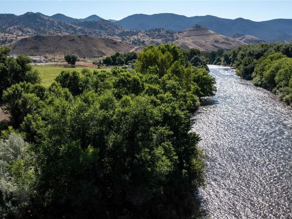 8720 County Road 175, Salida, CO 81201