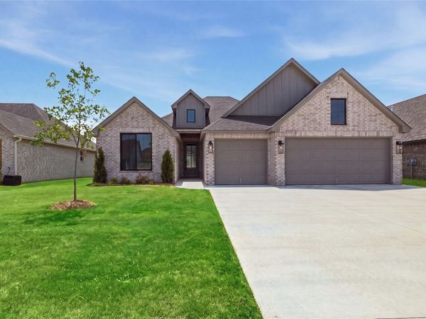22928 E 106th Place S, Broken Arrow, OK 74014