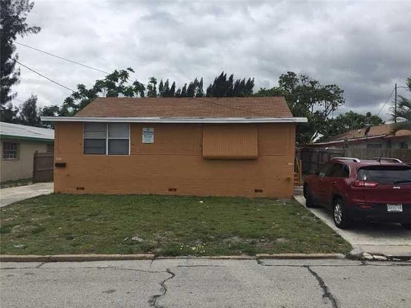 4343 Pinewood Avenue, West Palm Beach, FL 33407 Photo