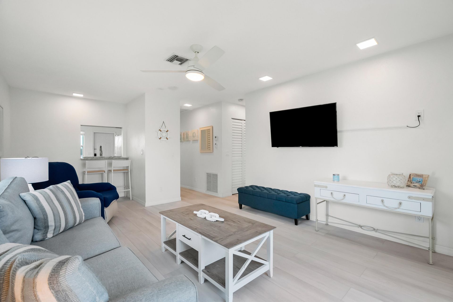 336 Hernando Street, Unit D, Fort Pierce, FL 34949 Photo