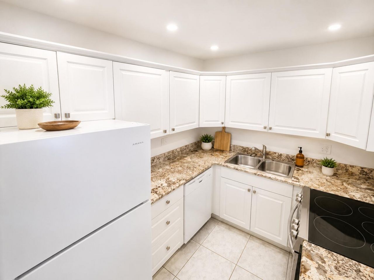5951 NE 14th Lane, Unit 301N, Fort Lauderdale, FL 33334 Photo